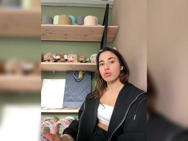 Etokiska live cam on BongaCams