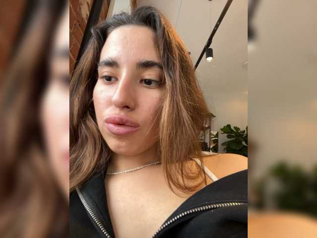 Etokiska live cam on BongaCams