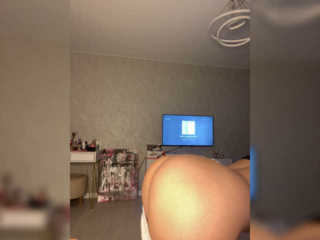 Etokiska live cam on BongaCams