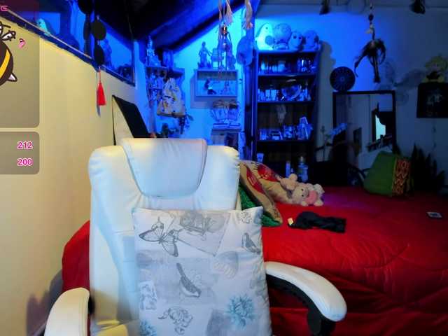 SmilingSalor's BongaCams show and profile