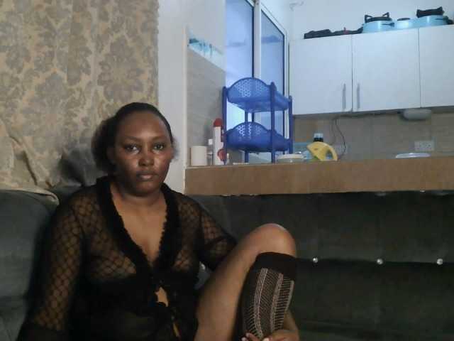 Lizcutie1 live cam on BongaCams