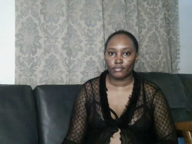 Lizcutie1 live cam on BongaCams