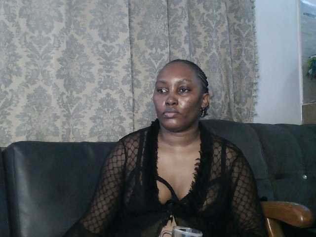 Lizcutie1 live webcam show