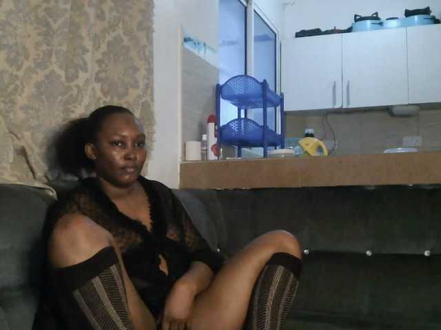 Lizcutie1 live cam preview