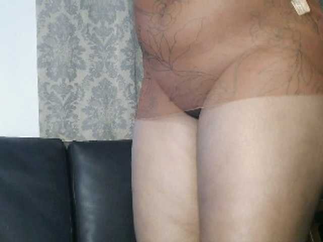 Lizcutie1 live cam on BongaCams