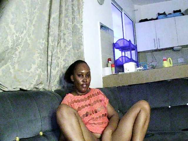 Lizcutie1 live cam on BongaCams