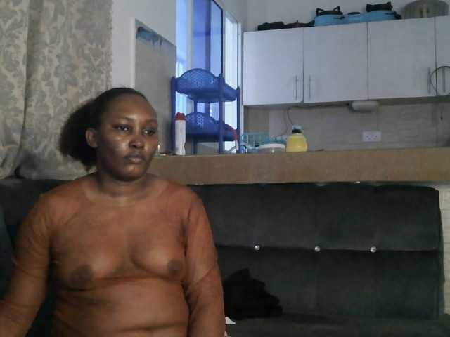 Lizcutie1 live cam on BongaCams