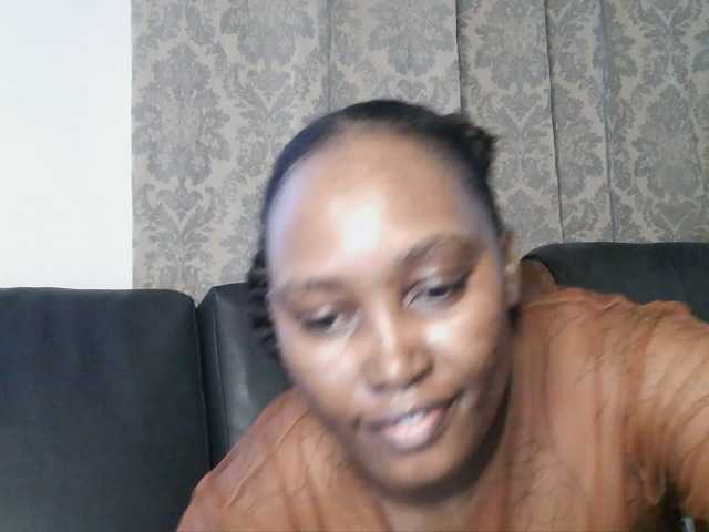 Lizcutie1 live cam on BongaCams