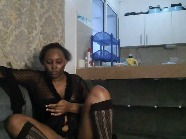 Lizcutie1 live cam preview
