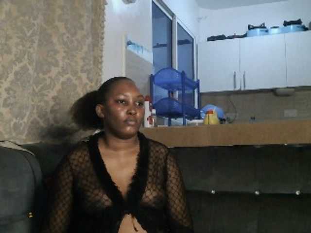 Lizcutie1 live cam on BongaCams