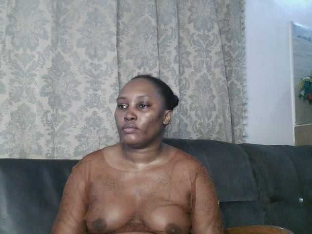 Lizcutie1 live webcam show