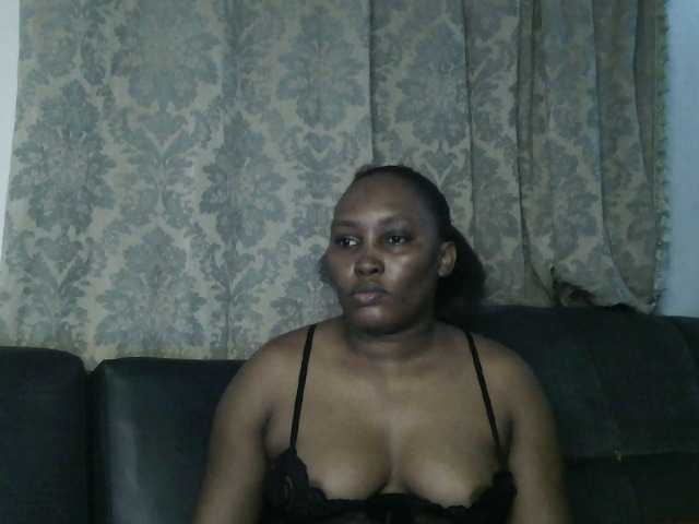 Lizcutie1 live cam on BongaCams