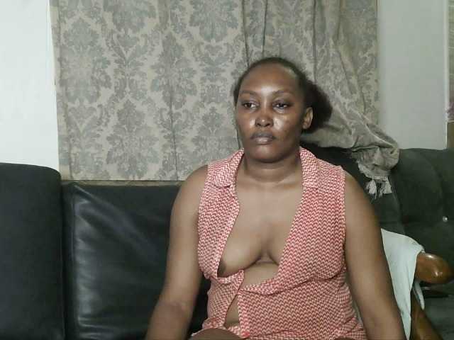 Lizcutie1 Live Cam on BongaCams