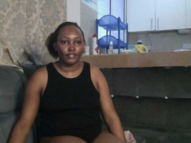 Lizcutie1 live cam on BongaCams