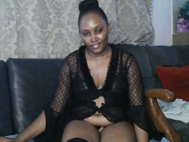 Lizcutie1 live cam on BongaCams