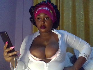 Curvysexy's Live Webcam
