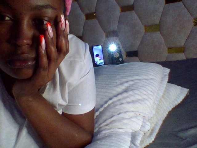 Curvysexy live cam on BongaCams