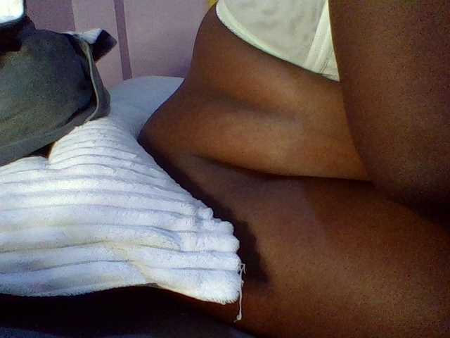 Curvysexy live cam on BongaCams