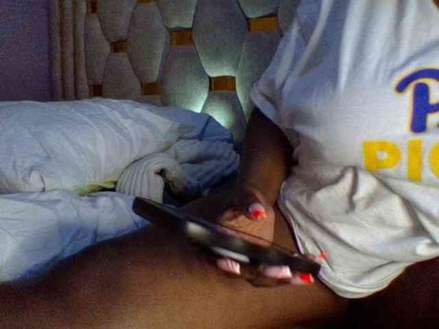 Model: Curvysexy