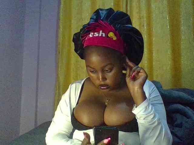 Curvysexy webcam