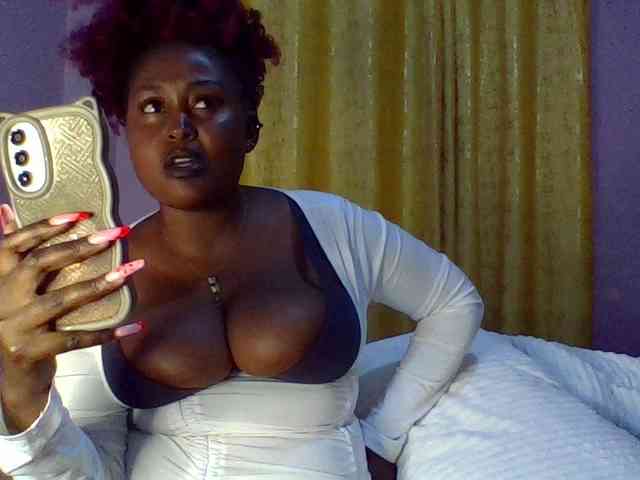 Curvysexy webcam