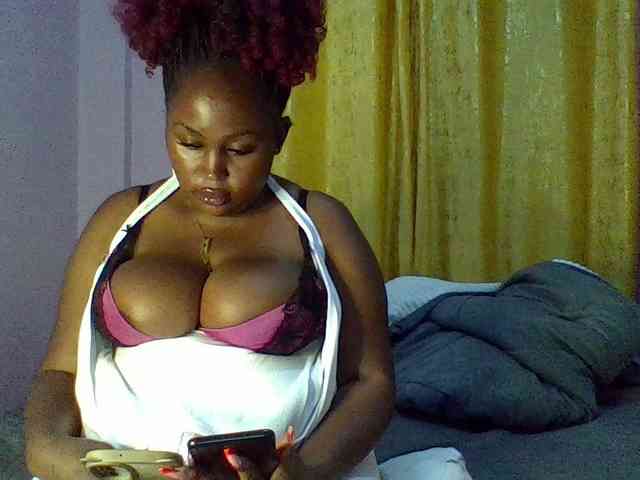 Curvysexy webcam