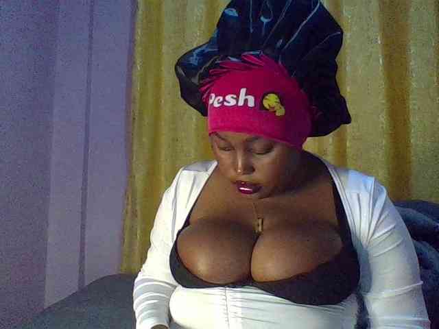 Curvysexy webcam
