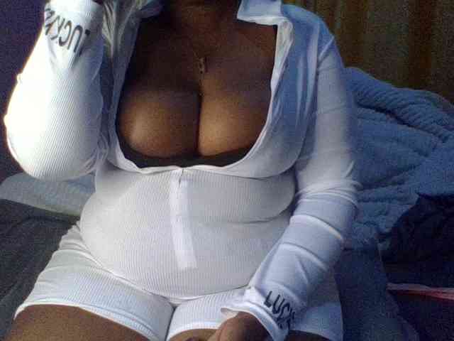 Curvysexy webcam