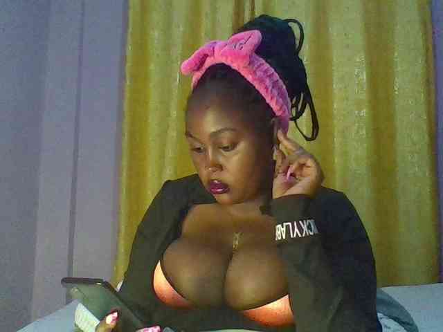 Curvysexy webcam