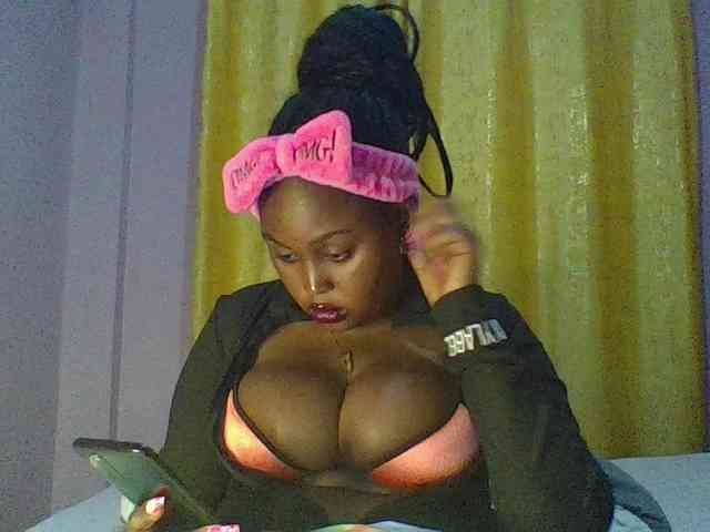 Curvysexy webcam