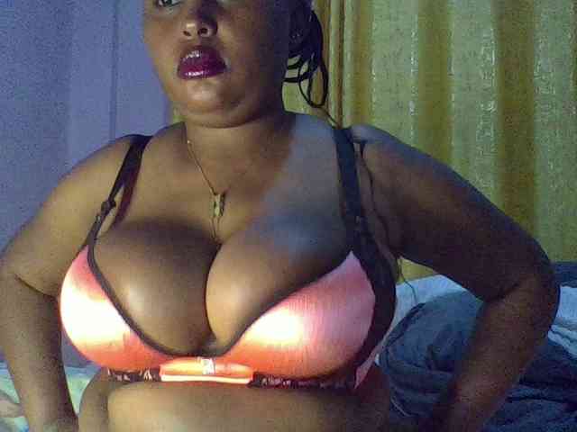 Curvysexy webcam