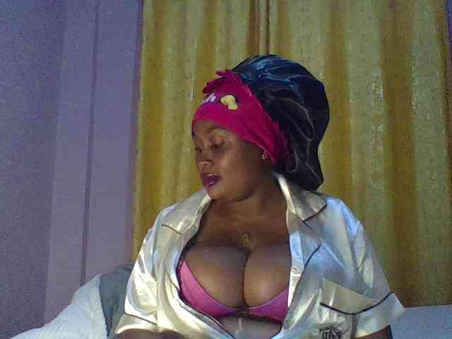 Curvysexy webcam
