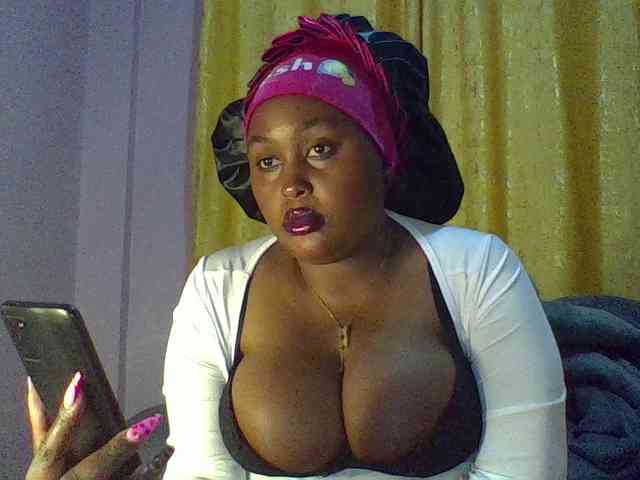 Curvysexy webcam