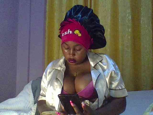 Curvysexy webcam