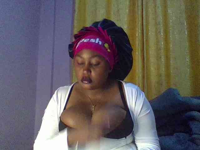 Curvysexy webcam
