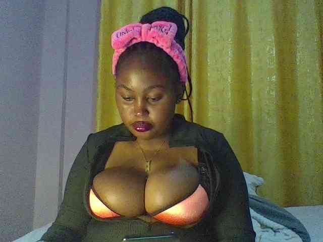 Curvysexy webcam