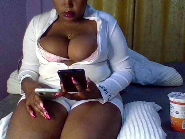 Curvysexy webcam