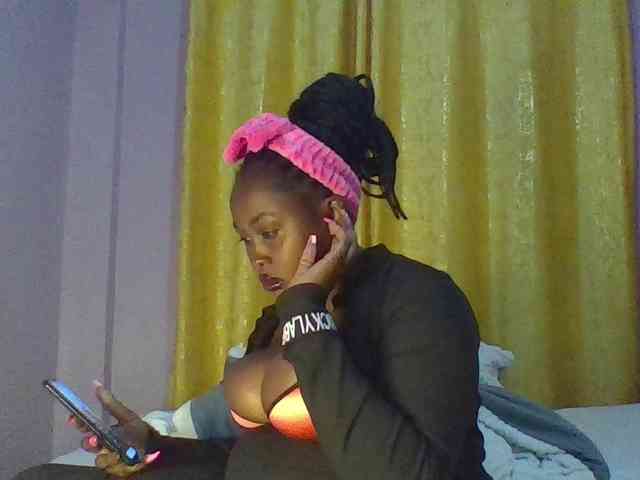 Curvysexy webcam