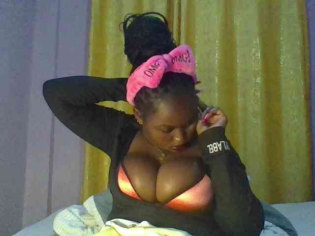 Curvysexy webcam