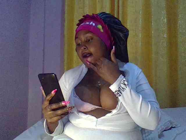 Curvysexy webcam