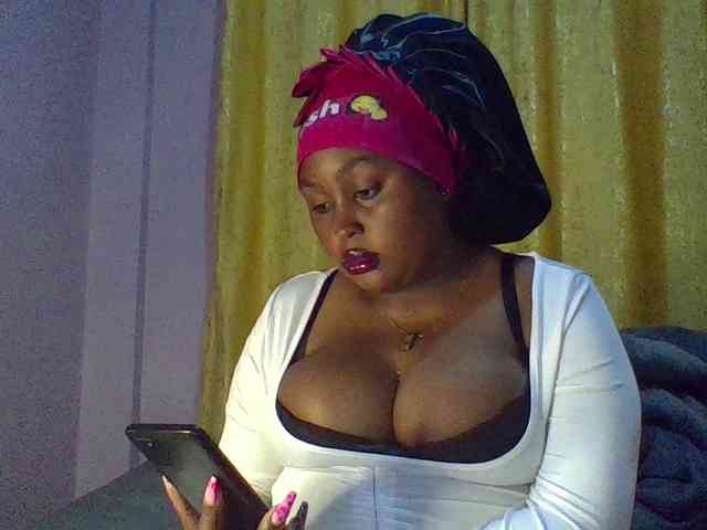 Curvysexy webcam