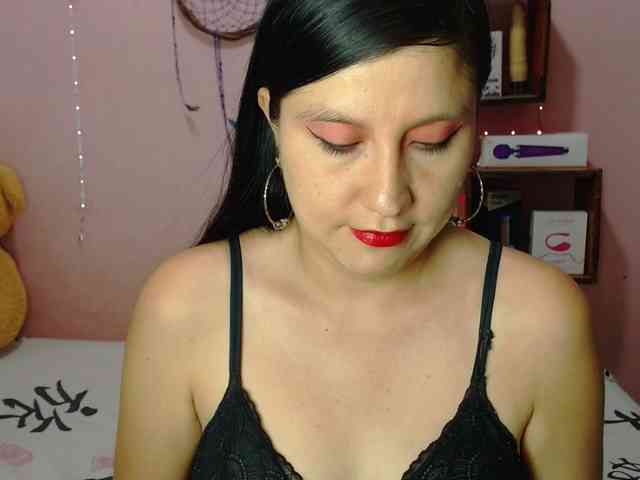 sexy-annie Live Webcam on BongaCams