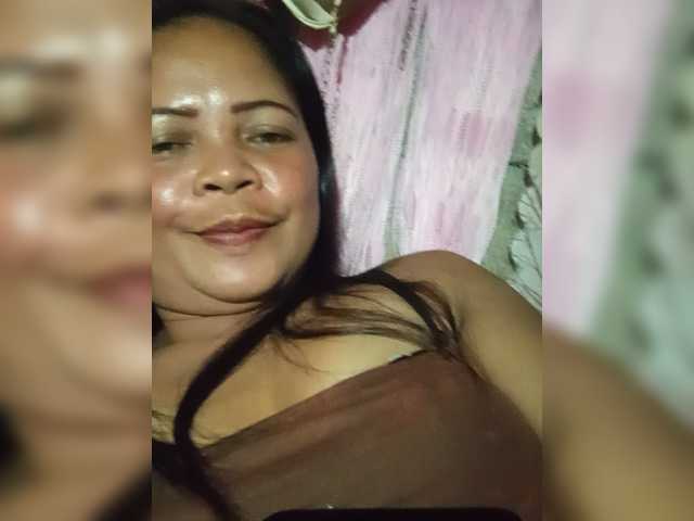 MiaaMorre webcam