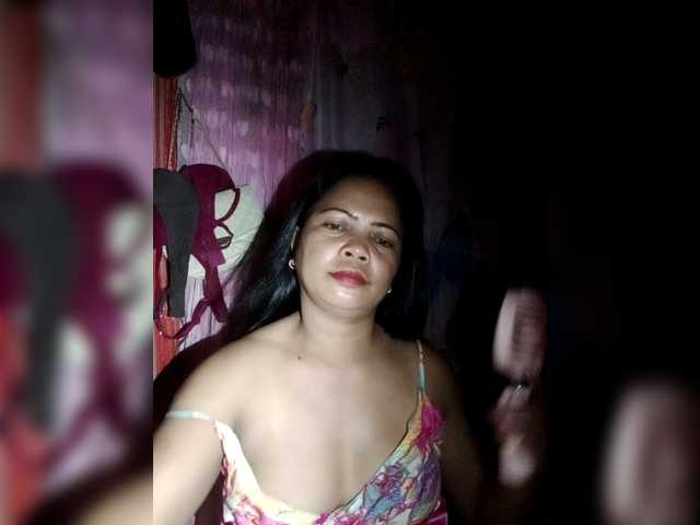 MiaaMorre live cam preview