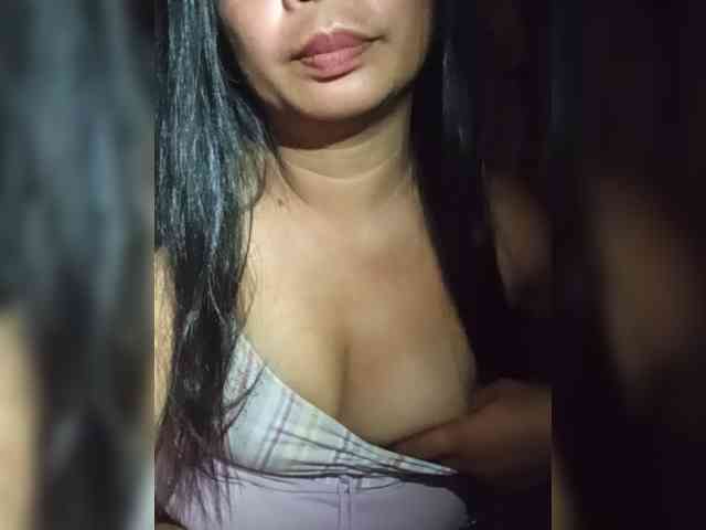 MiaaMorre webcam