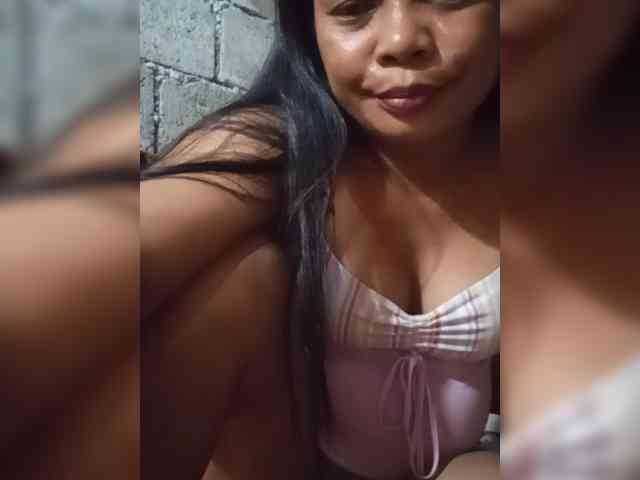 MiaaMorre's webcam live show