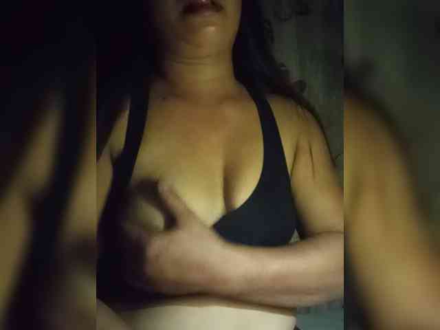 MiaaMorre webcam
