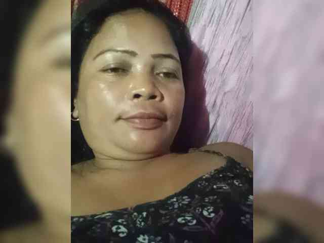 MiaaMorre webcam