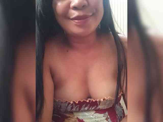 MiaaMorre webcam