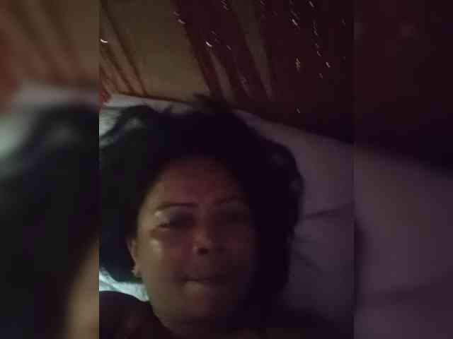 MiaaMorre webcam
